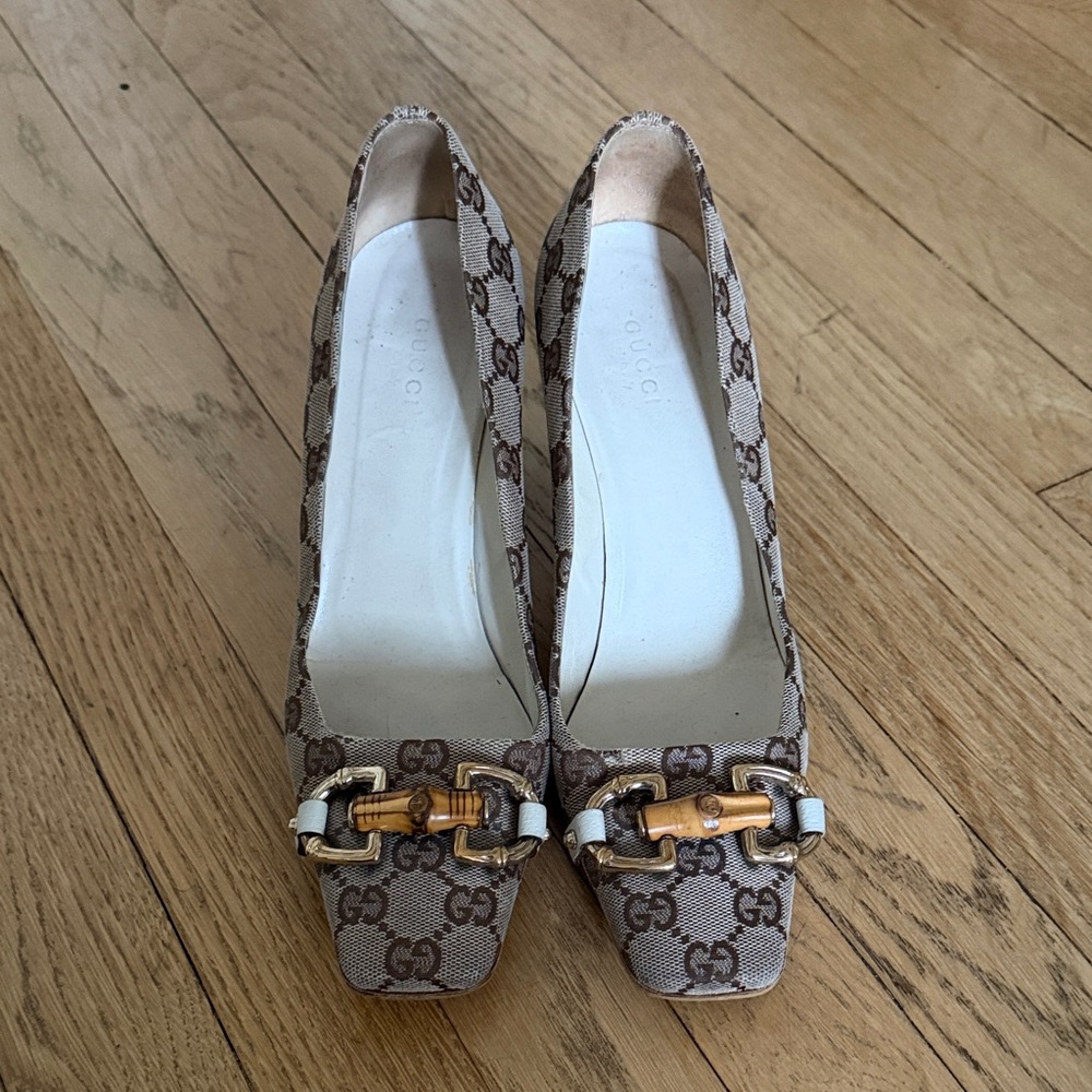 Gucci Women's Beige GG Canvas Heels